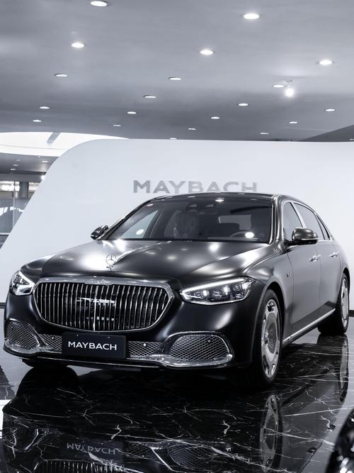 惠州惠东县新天富企业管理咨询岚图汽车的售后服务让用户无忧出行，迈巴赫未来的豪华车趋势